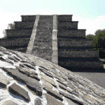 Como Era La Construccion De La Primera Piramide En Mesoamerica