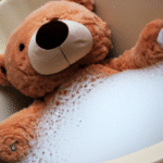Cómo lavar un oso de peluche grande en casa fácilmente