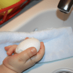 Limpieza del bebé con huevo: una guía práctica.